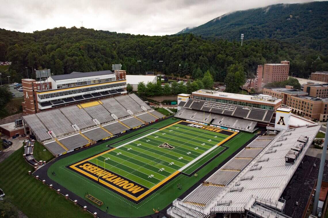 Boone was praised for its mountain scenery.
