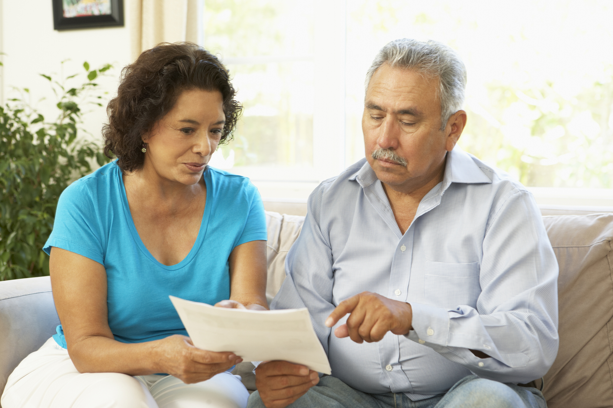 Should You Sign Up for Social Security and Medicare at the Same Time? 3 Things You Should Know