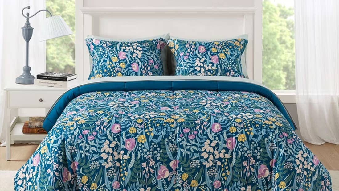 mainstays-7-piece-all-in-one-reversible-floral-comforter-and-sheet-set
