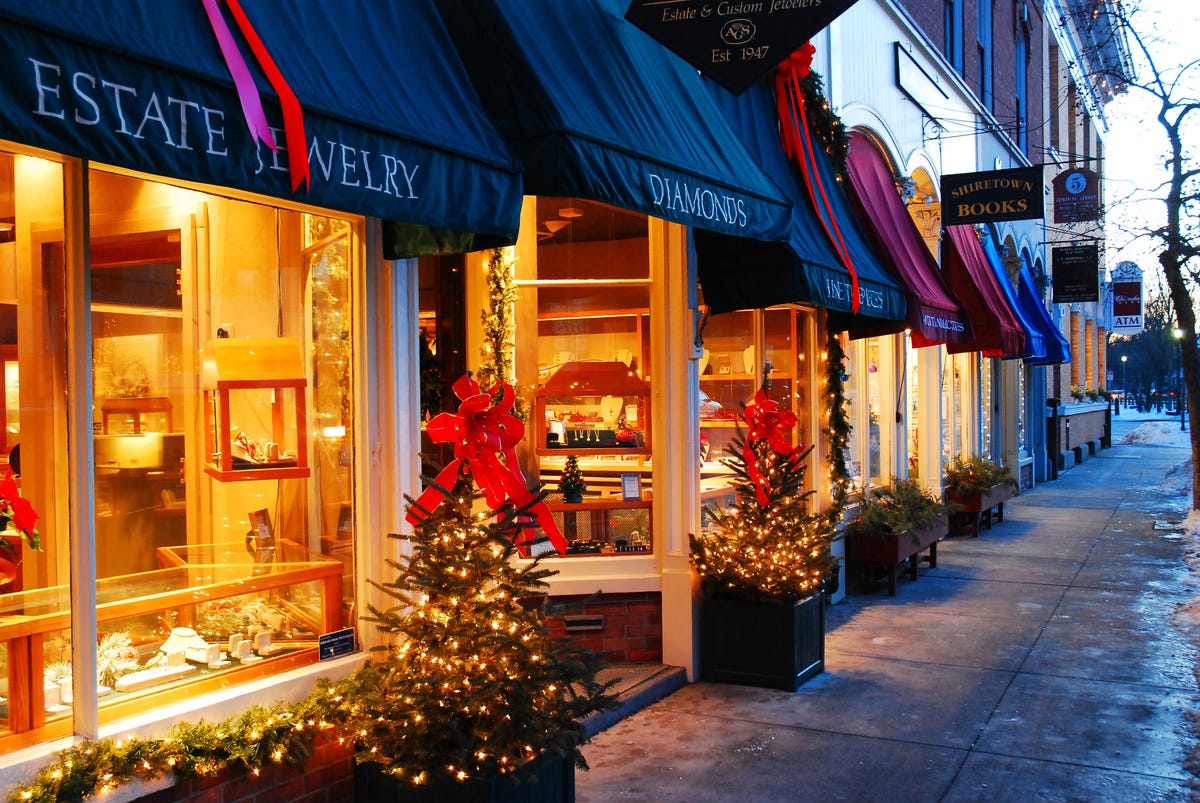 These Are the 40 Most Gorgeous Main Streets Across America