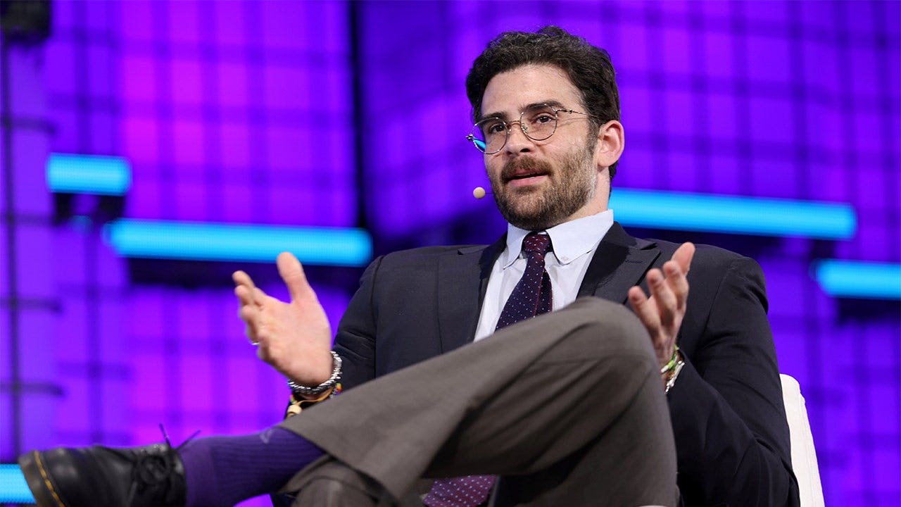 Hasan Piker, the controversial, far-left Twitch streamer, has made his way into real-life politics, where his presence is causing a rift in the Democratic Party. While some Democrats have embraced Piker and even campaigned with him, others have urged the party to reject the streamer over what they describe as antisemitic and anti-American views.