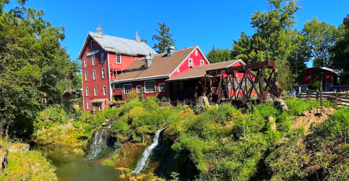 12 restaurants built inside historic mills