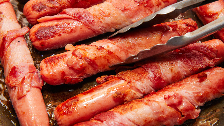 Master This Bacon-Wrapped Hot Dog Technique For The Perfect Bite Every Time