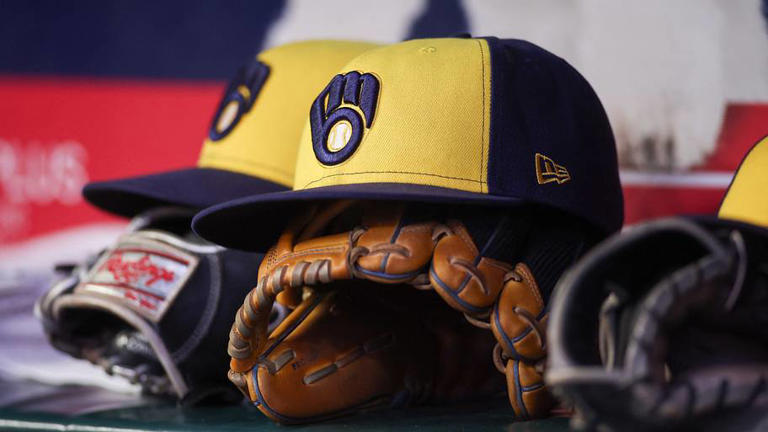 Brewers bet big on high school SS Trey Ebel in 2026 MLB draft