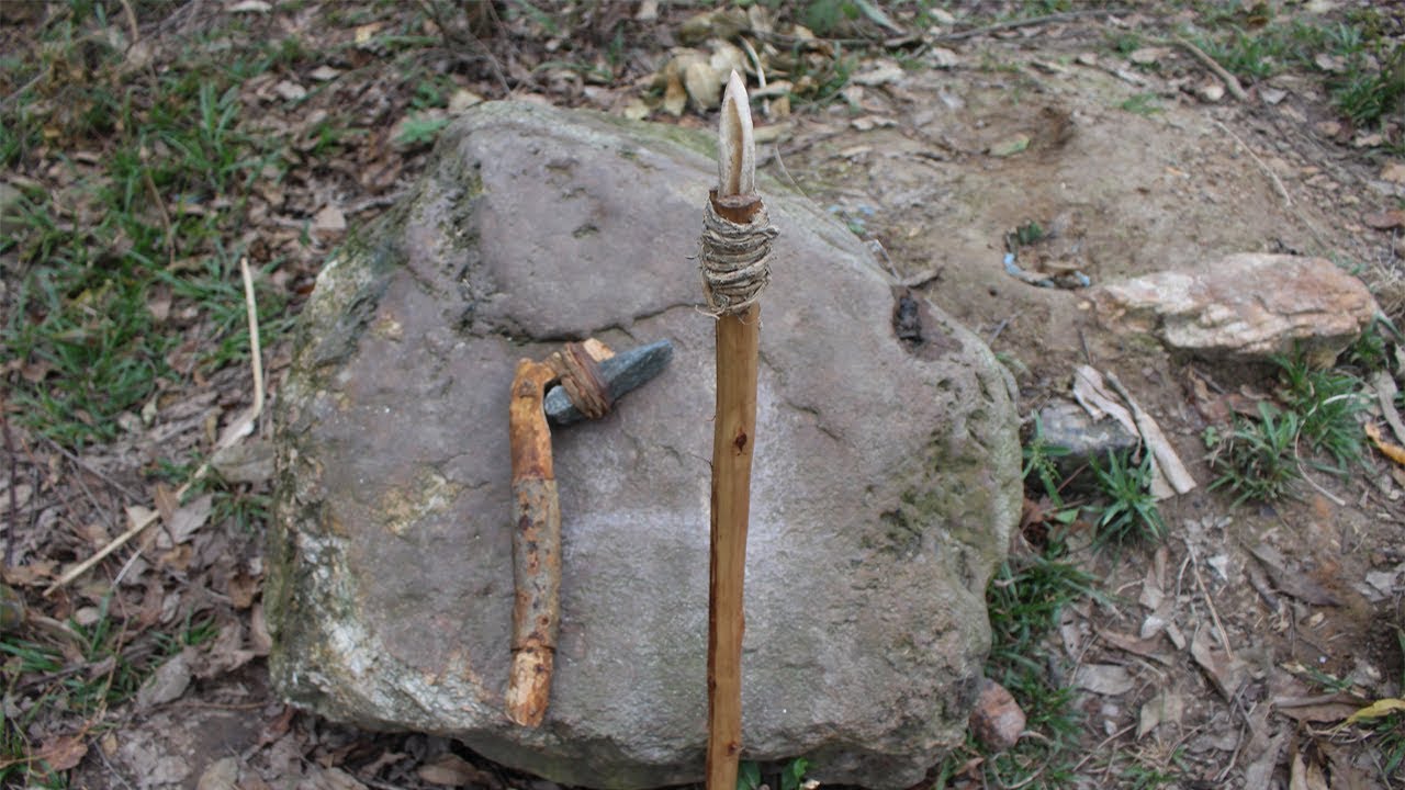 Primitive tech: crafting a spear