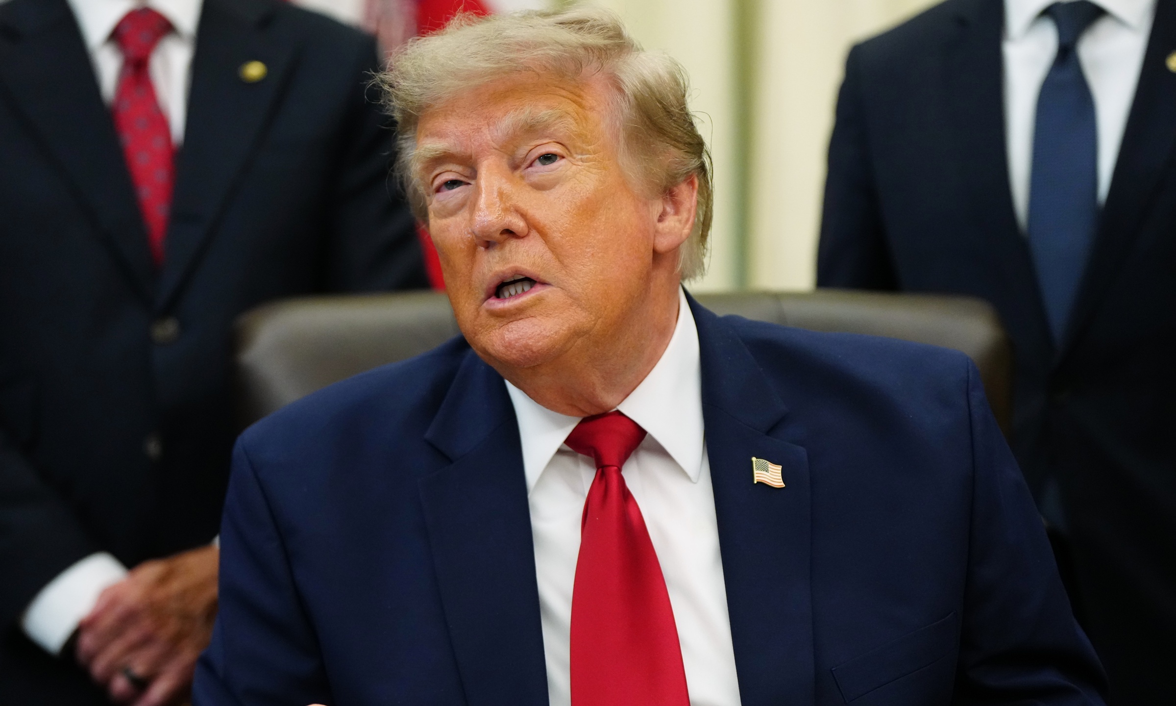 Ông Trump muốn 'thu phí bảo vệ' đồng minh Trung Đông