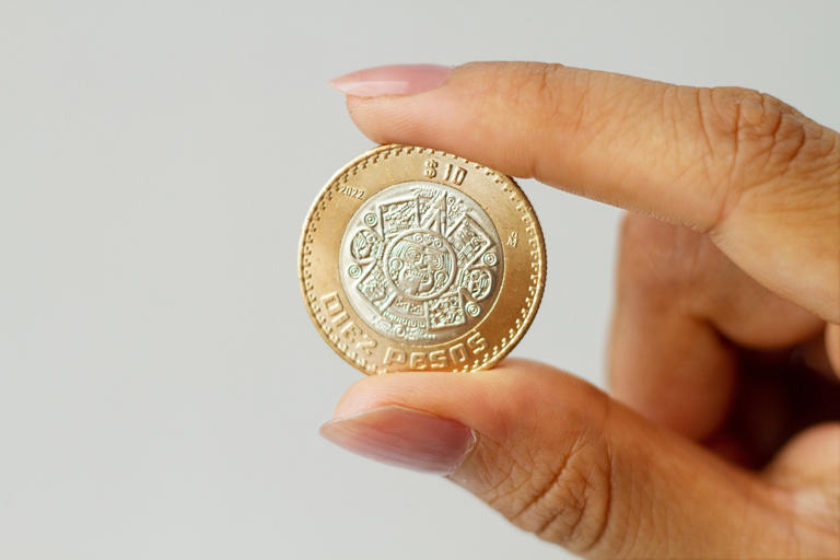 Según autoridades, debido a que las nuevas monedas mantendrán su actual diseño, no será fácil identificarlas entre las anteriores. | Foto: Magnific