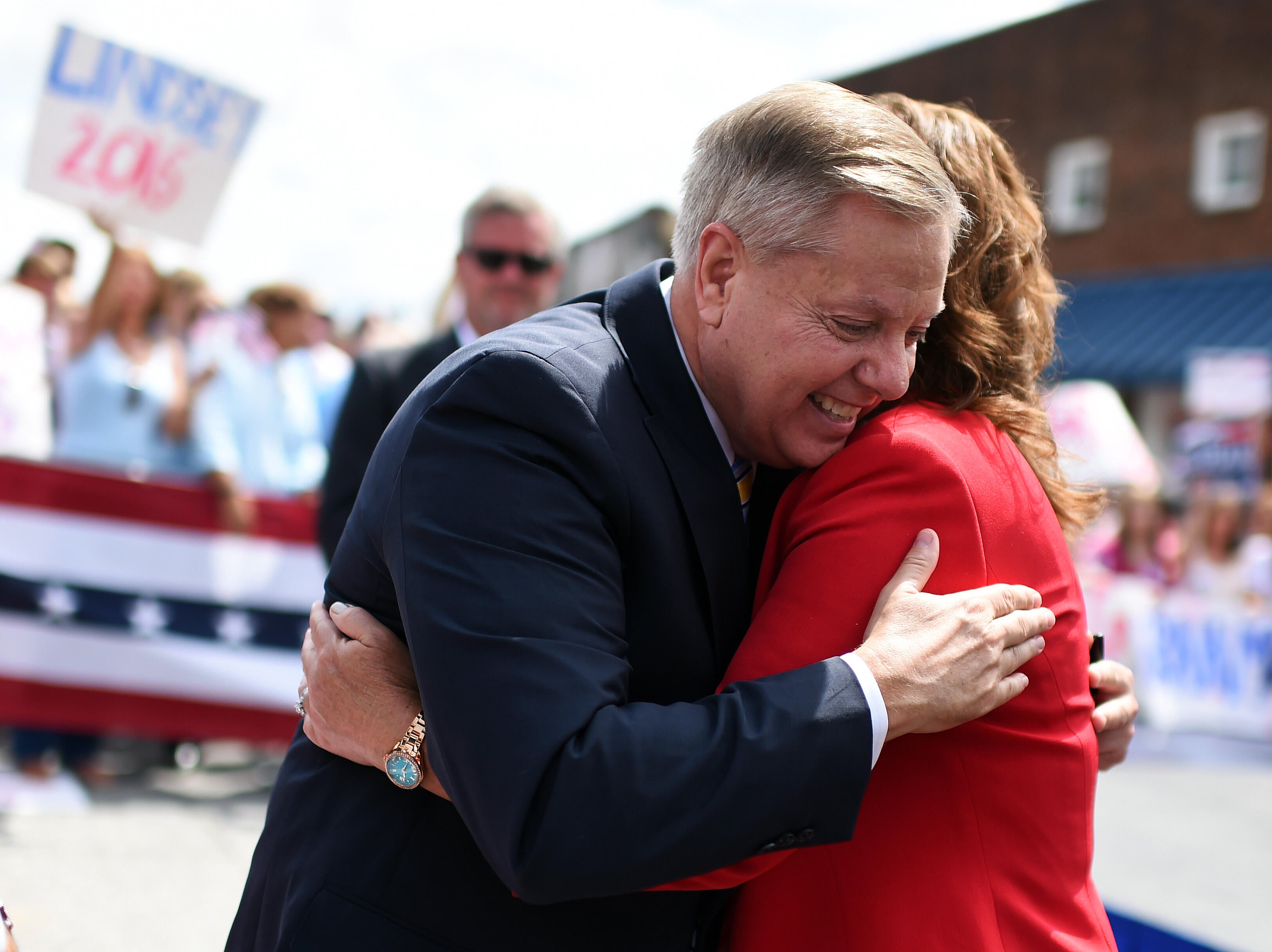 Darline Graham, Lindsey Graham's sister, appointed to fill Senate seat
