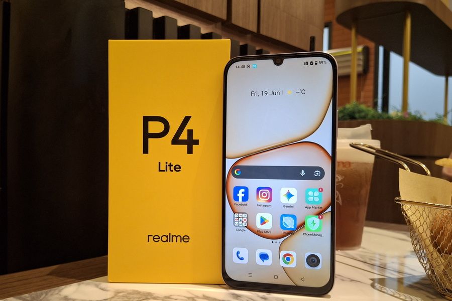 Unboxing realme P4 Lite: Ponsel Murah dengan Baterai Besar