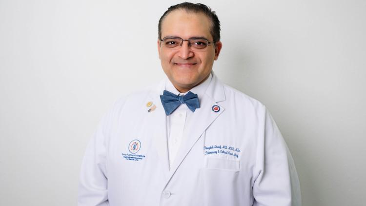 Nederland doctor charged with misdemeanor assault after employee says he pushed her into a desk, injuring her leg