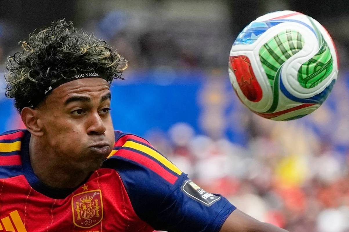 Yamal Menggema, Jiwa Tergetar dalam Pertandingan Prancis vs Spanyol