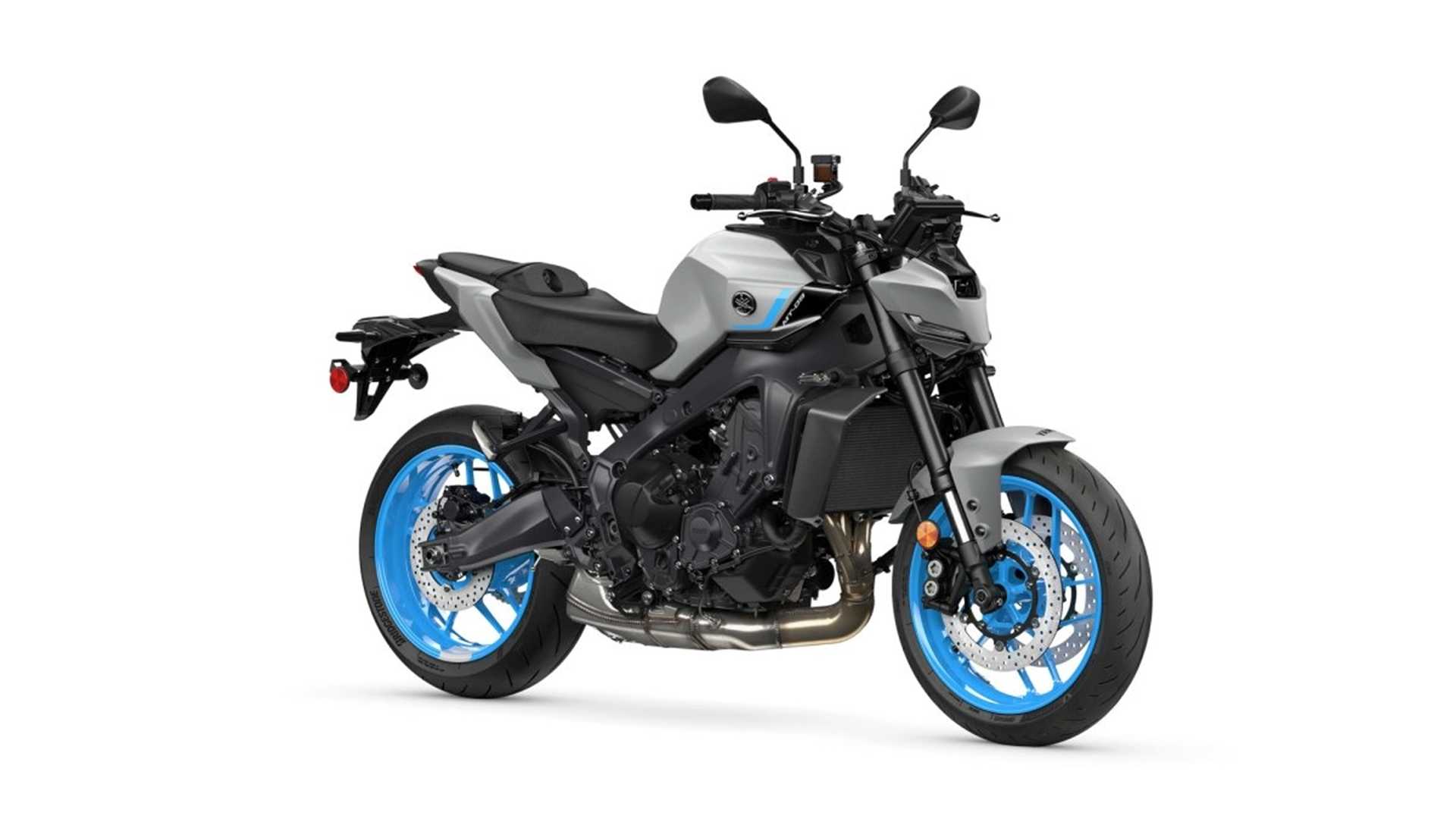 2026 Yamaha MT-09 front three quarter