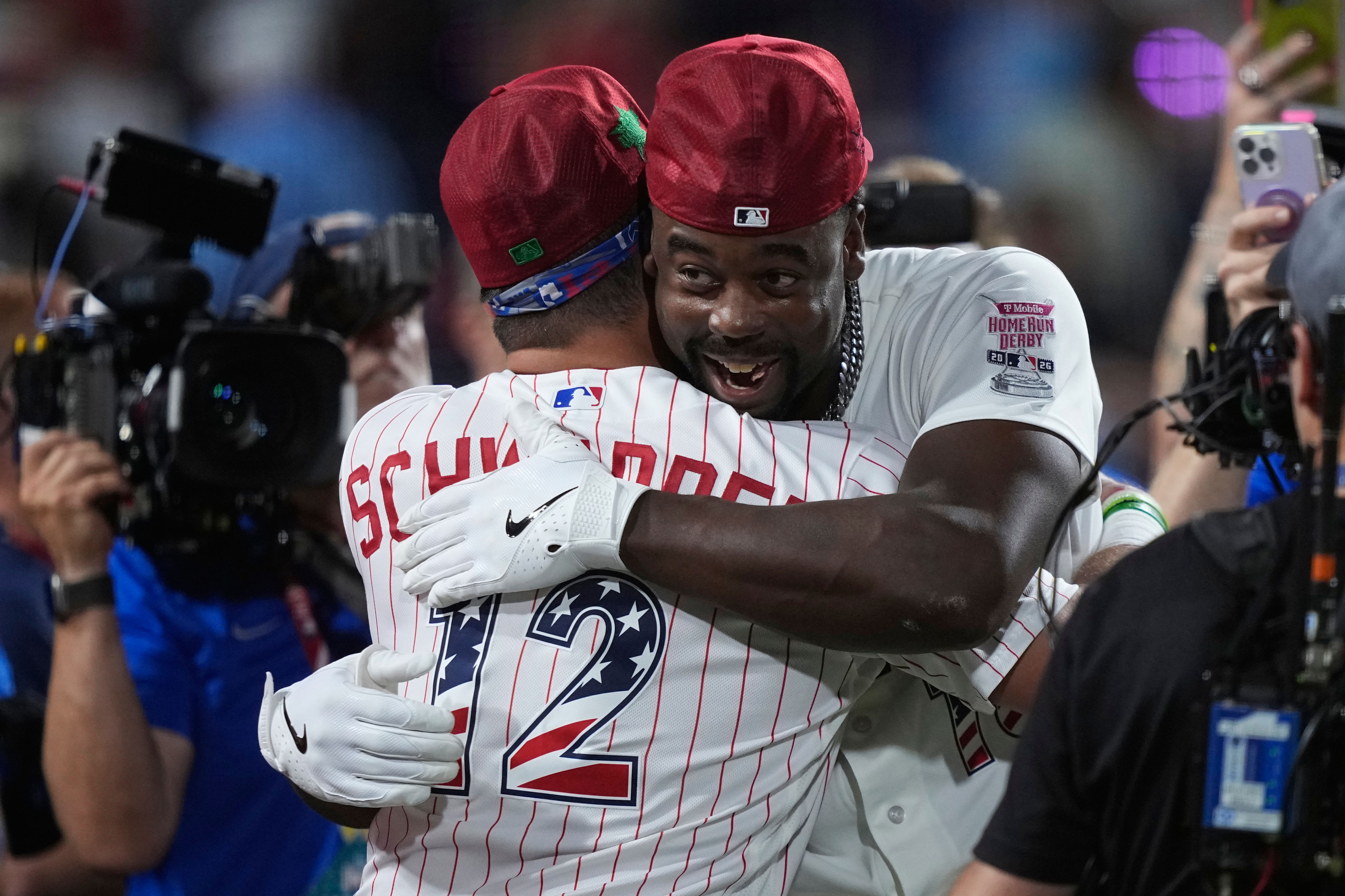 Jordan Walker spoils Philly's Kyle Schwarber party, rallies to win Home Run  Derby