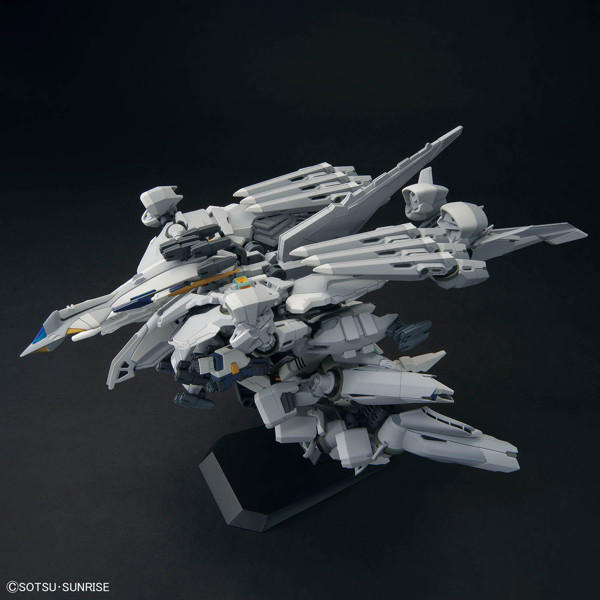 HG 1/144 アリュゼウス 閃光のハサウェイ キルケーの魔女　ガンプラ　新品 DMM通販にて「閃光のハサウェイ キルケーの魔女」のガンプラ「HG 1/144
