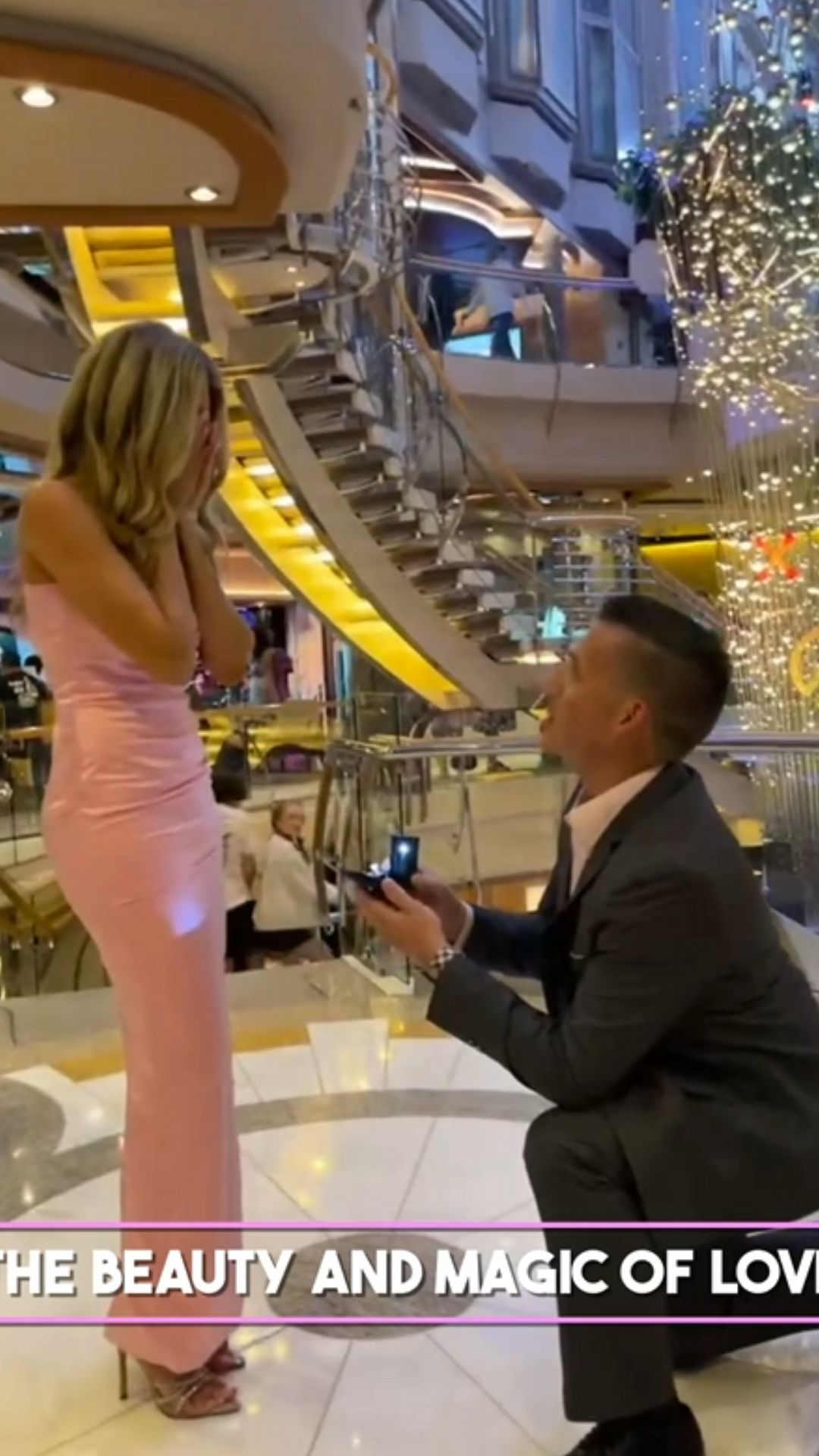 Man’s surprise proposal creates a moment she never expected