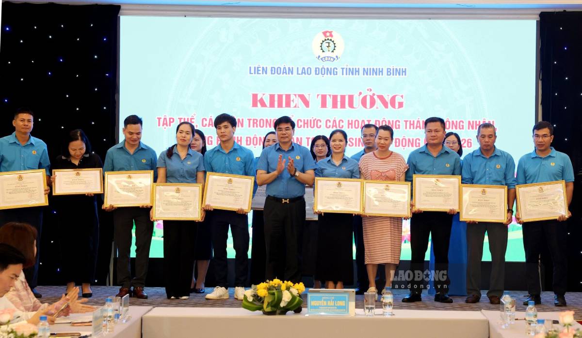 Ninh Bình phát triển thêm hơn 26.300 đoàn viên công đoàn sau 6 tháng