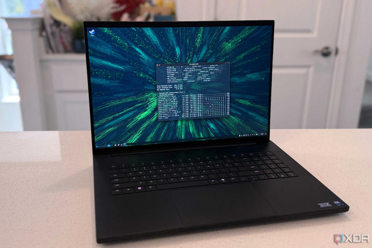 Razer will never give the Blade 18 Linux RGB support, so I patched it ...