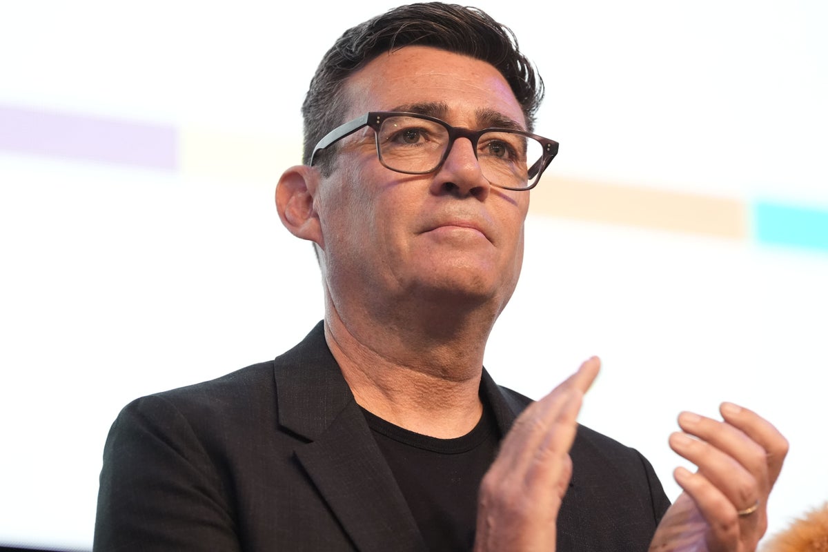 UK politics live: Burnham backs asylum reforms amid Labour rebellion