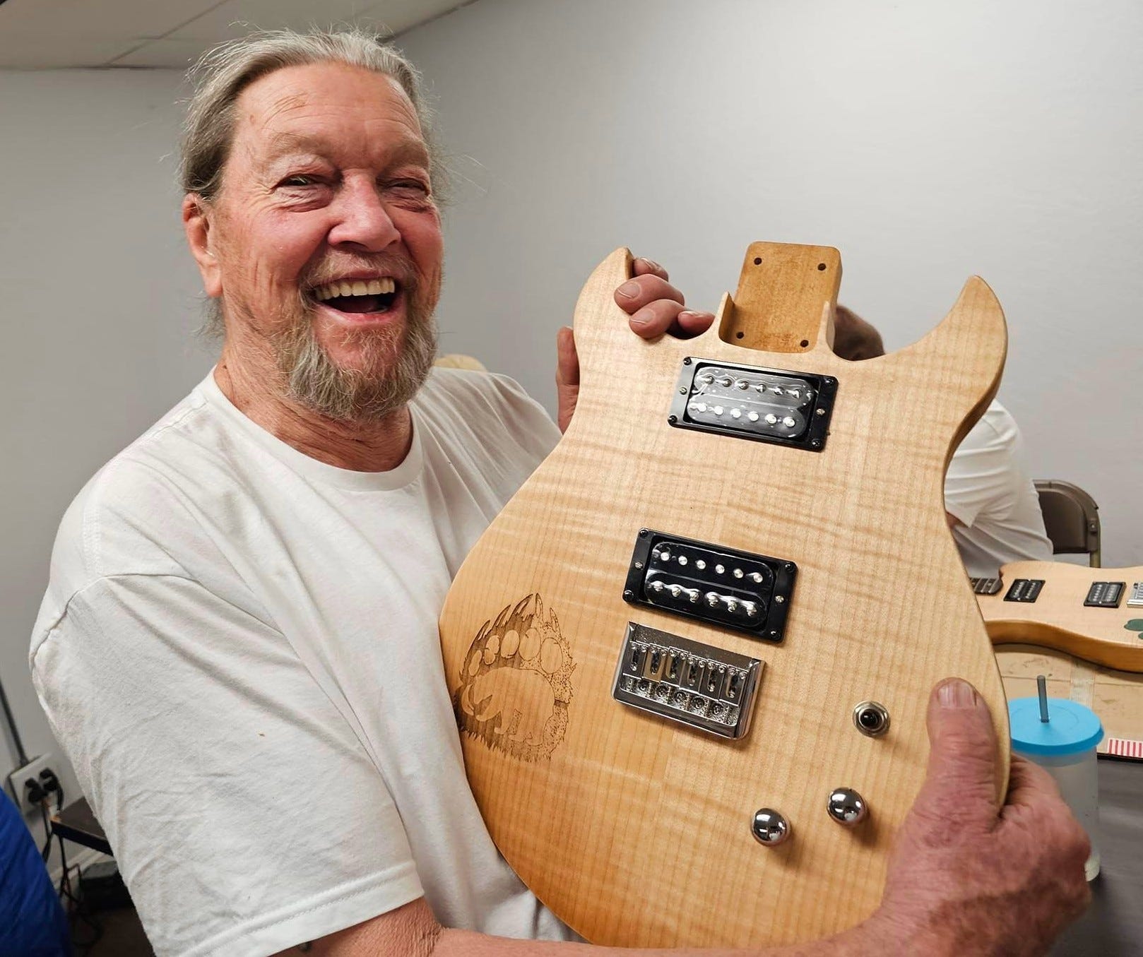 Nonprofit American Patriot Music plans to host a veteran’s guitar-building workshop in November 2026 in the High Desert.