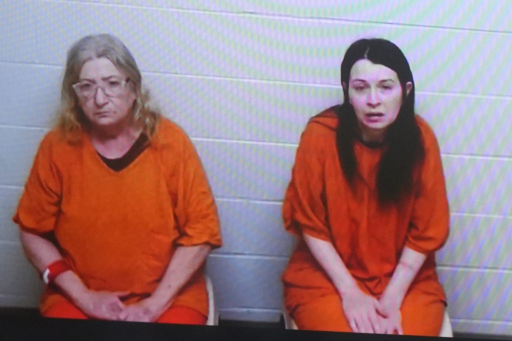 Mother of 16 'almost feral' kids in Ohio house of horrors makes twisted ...