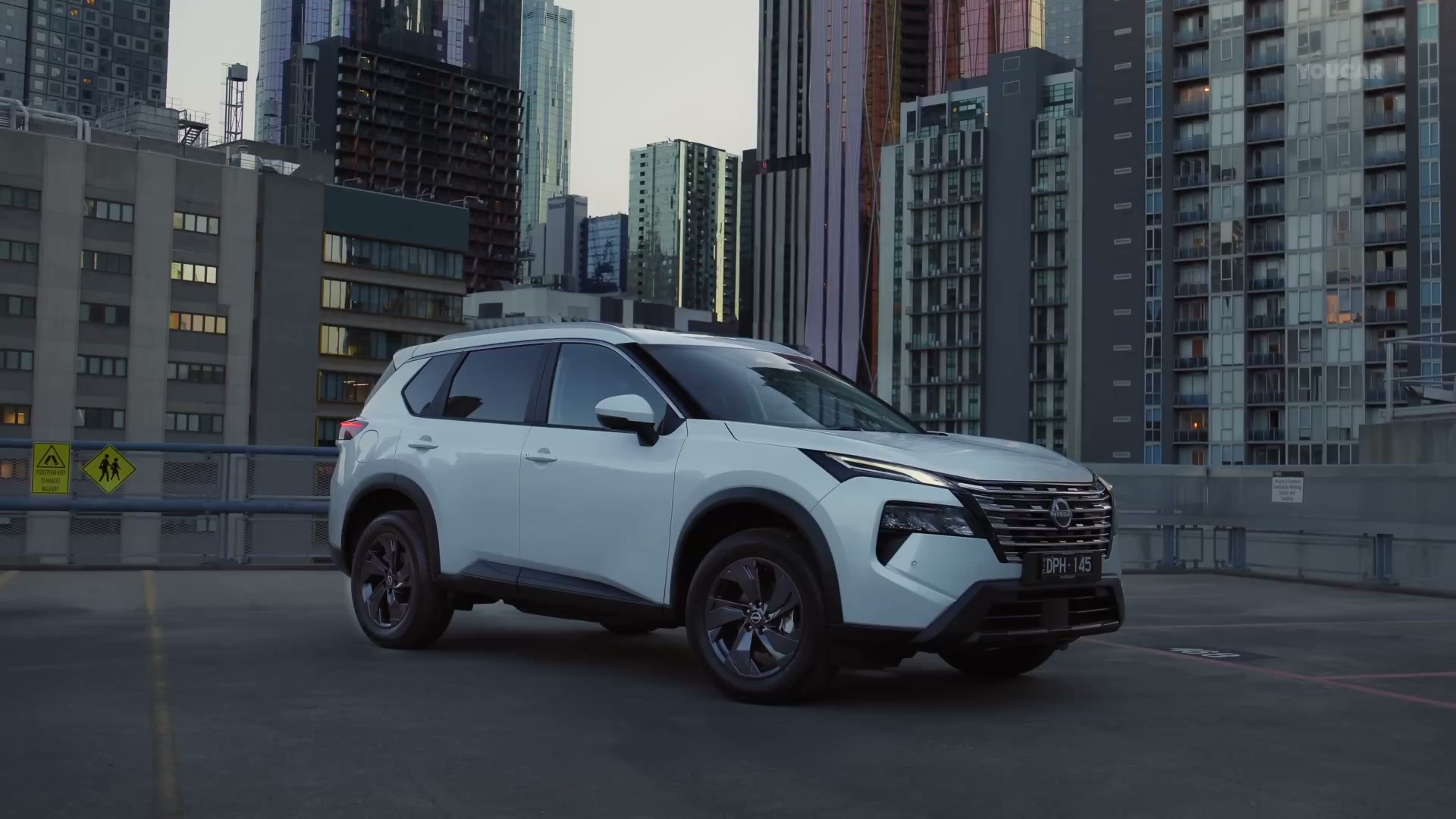 Nissan X-Trail 2026 gets a deep dive with no talking, just pure details