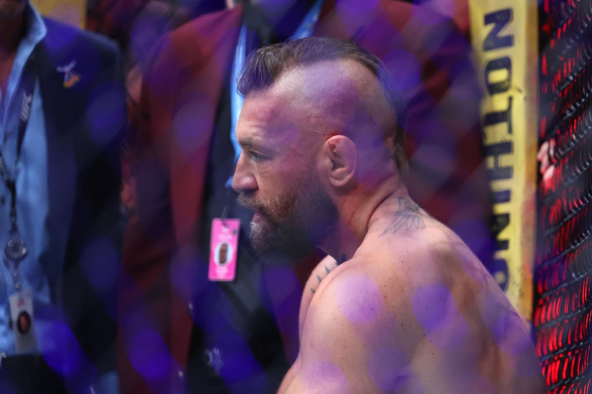 Karma: Fierce McGregor rival responds to injury against Holloway