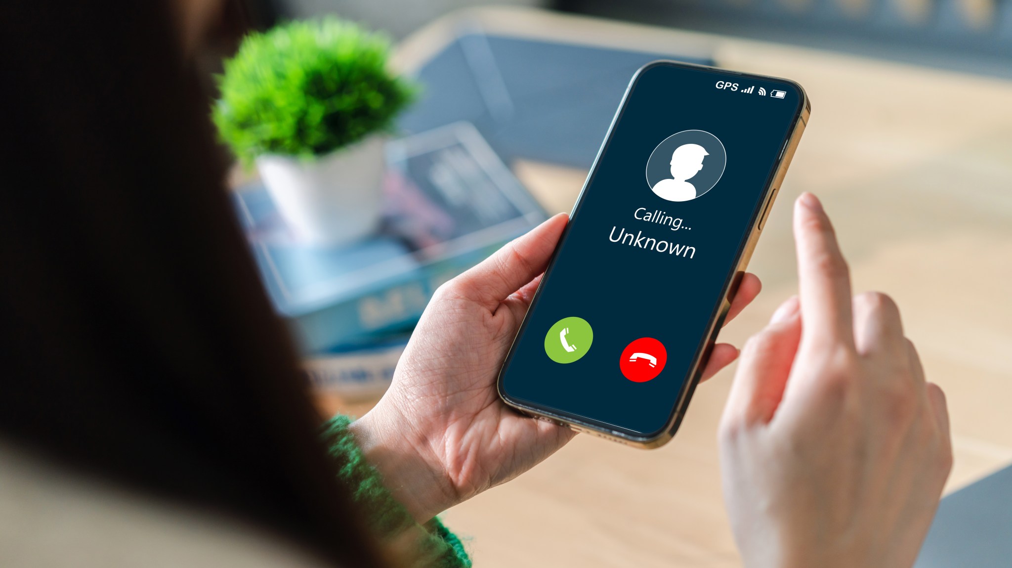 Woman gets call from best friend about boyfriend—what she says changes everything