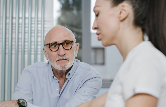 42 People Discuss Whether Or Not They Regret Their Age-Gap Relationships