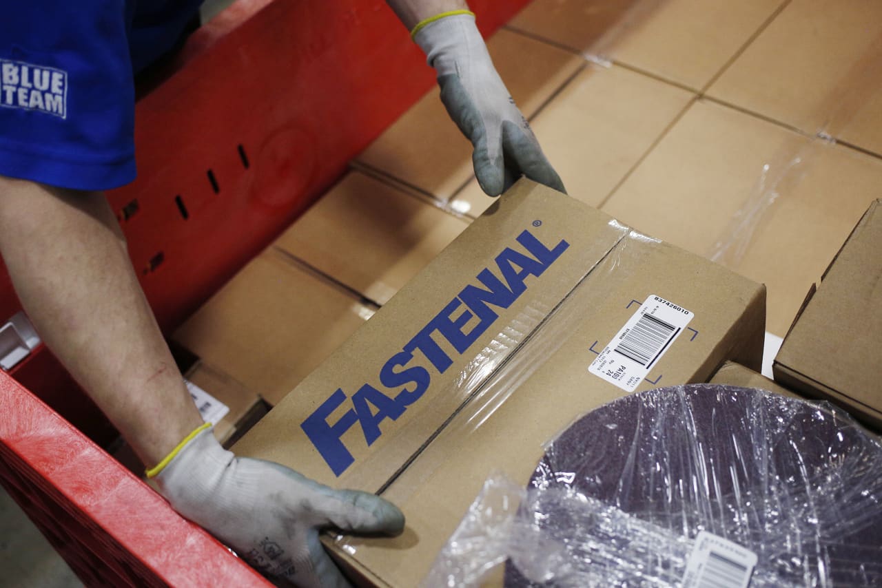 Fastenal stock drops after earnings—its growth isn't enough