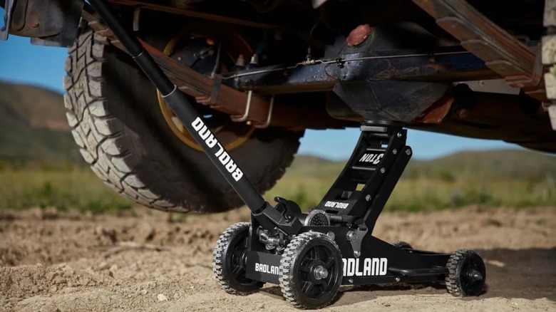 Harbor Freight Off-Road Jacks: What Options Are Available And What Makes Them So Durable?