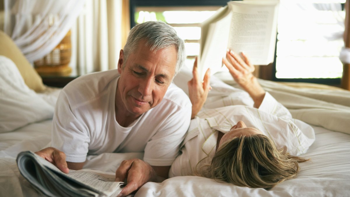 42 People Discuss Whether Or Not They Regret Their Age-Gap Relationships