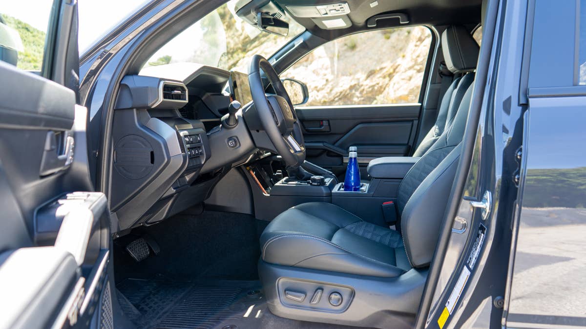 2026-toyota-4runner-trd-off-road-11