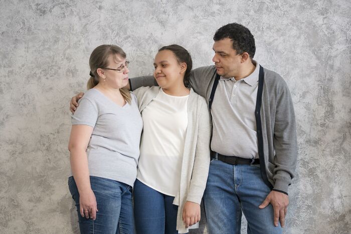 42 People Discuss Whether Or Not They Regret Their Age-Gap Relationships
