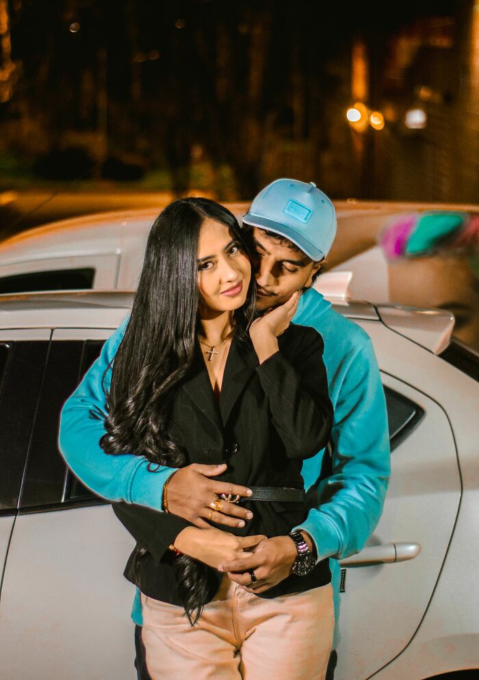 42 People Discuss Whether Or Not They Regret Their Age-Gap Relationships
