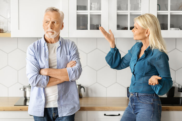 42 People Discuss Whether Or Not They Regret Their Age-Gap Relationships