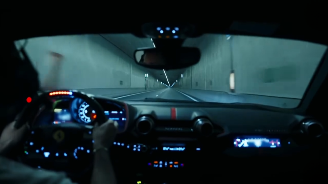 Pure V12 sound Ferrari 812 Superfast in cinematic detail