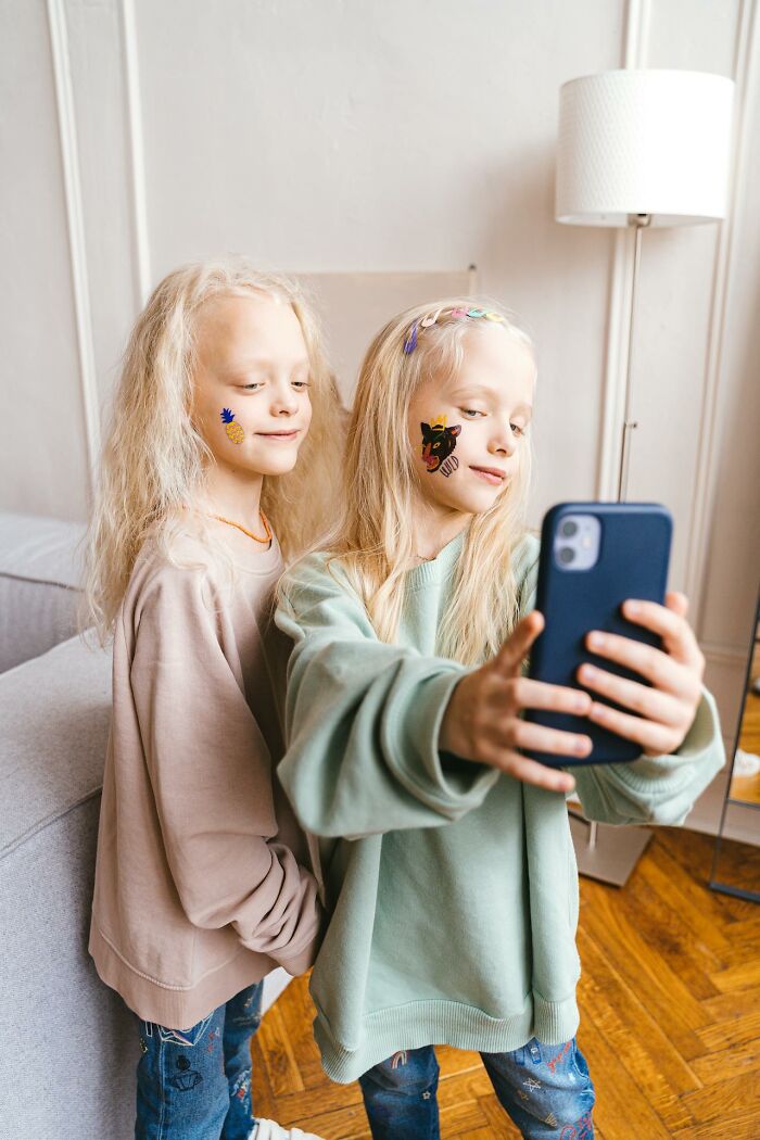 Middle Class Is Over: 40 People Share Things Young Gen Zers Aren’t Ready To Hear