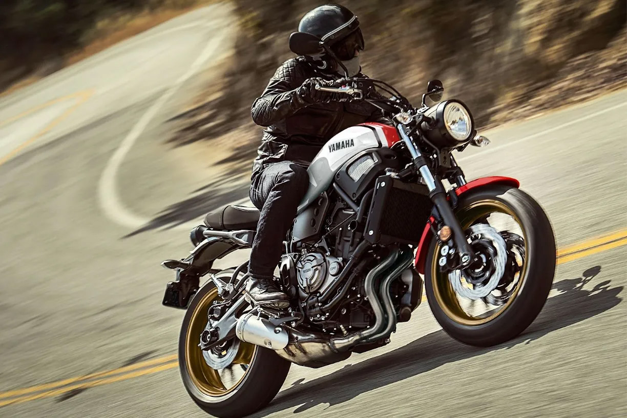 Motorcycle Cornering Tips and Techniques