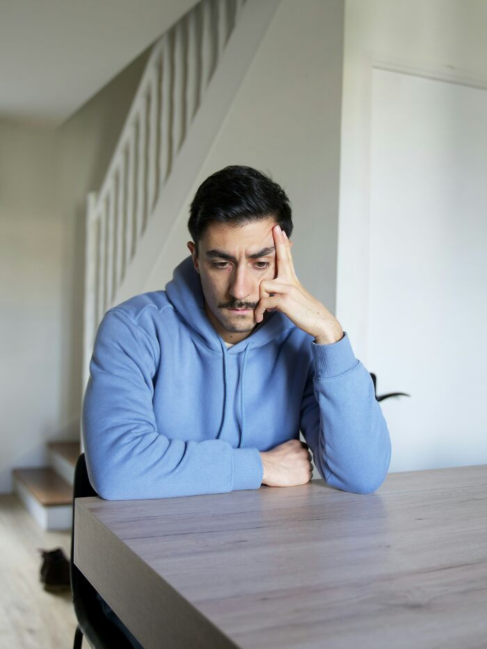 Middle Class Is Over: 40 People Share Things Young Gen Zers Aren’t Ready To Hear
