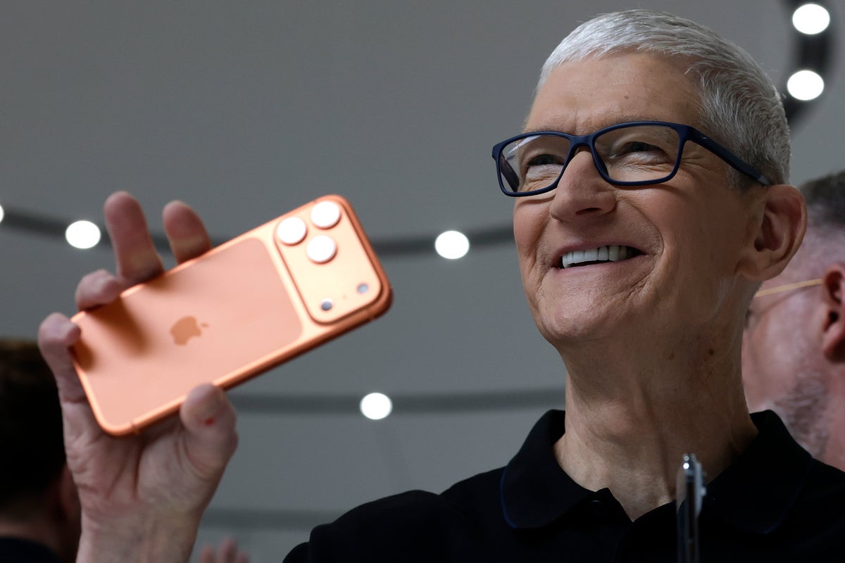 Apple Unveils New Products At Its HQ In Cupertino