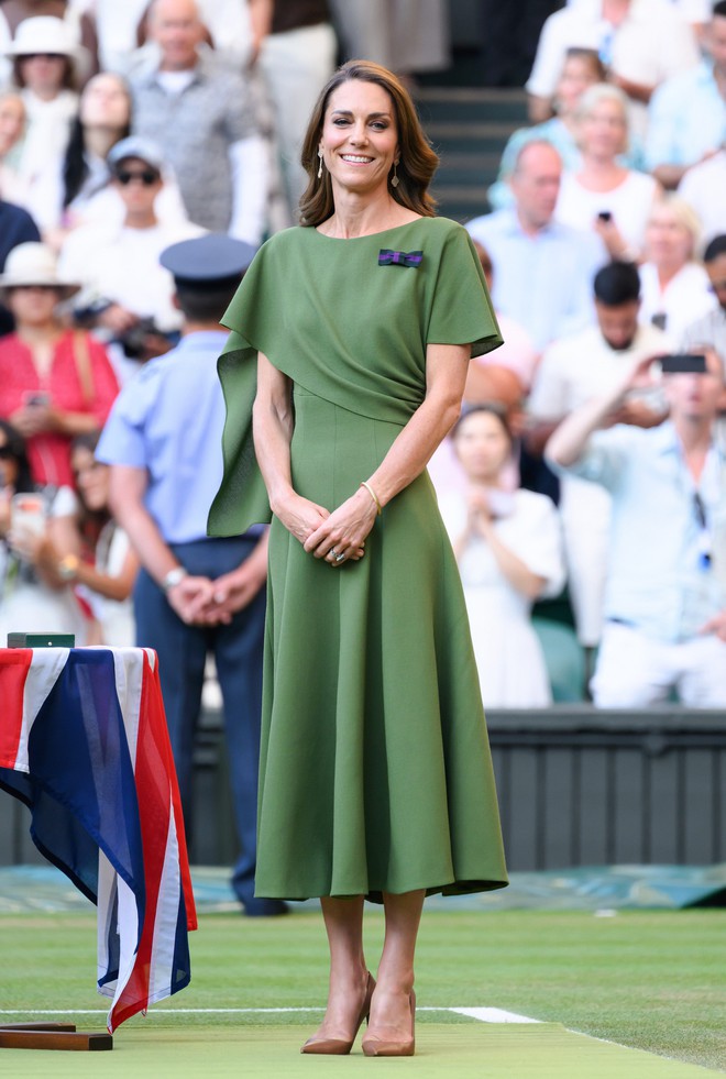 Những bộ cánh đẹp nhất của dàn sao ở Wimbledon 2026