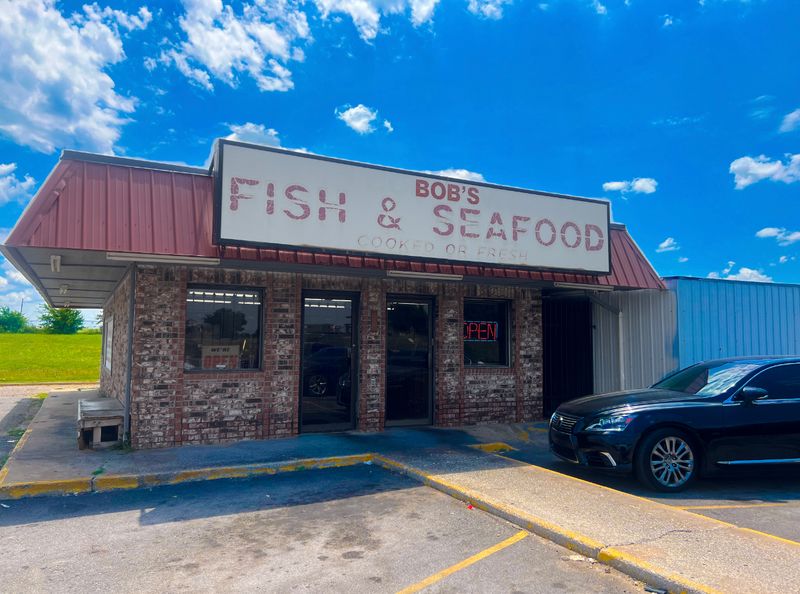 4. Bob's Fish & Seafood OKC