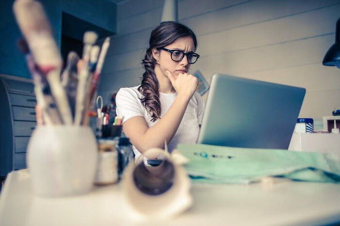 Middle Class Is Over: 40 People Share Things Young Gen Zers Aren’t Ready To Hear