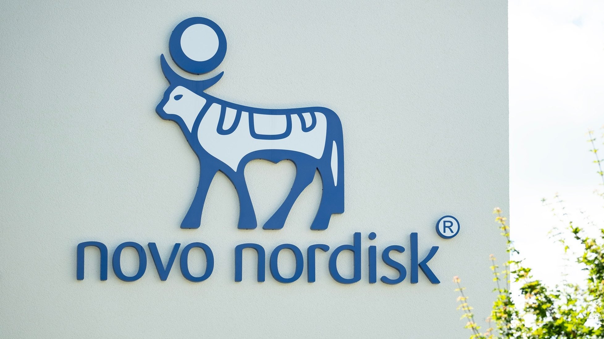 Novo Nordisk signs pact to assess semaglutide implant