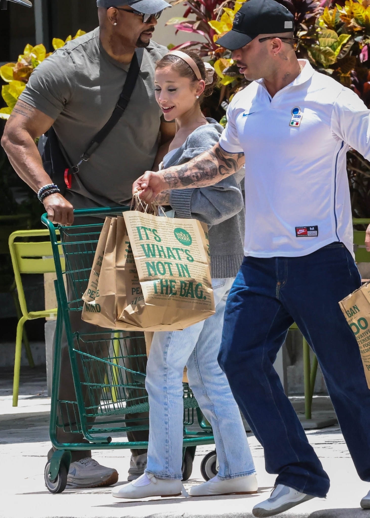 Ariana Grande back together with ex Ricky Alvarez after Ethan Slater split