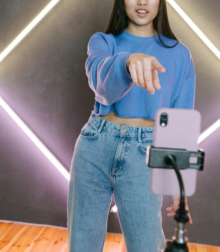Middle Class Is Over: 40 People Share Things Young Gen Zers Aren’t Ready To Hear