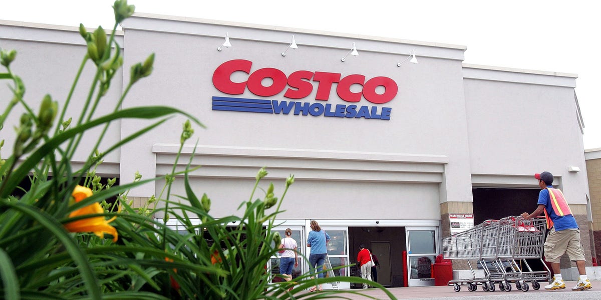 Costco Shoppers Are Rushing to Grab This ‘90s Find