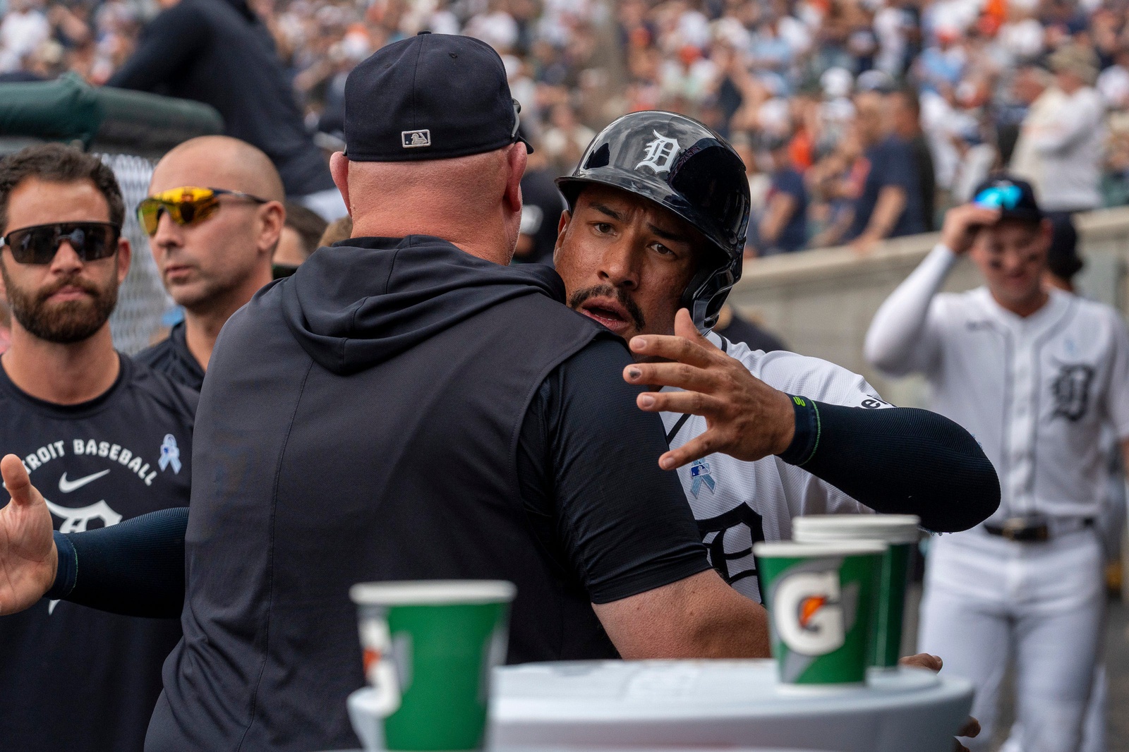 Red Sox make trade, acquire outfielder with .137 batting average