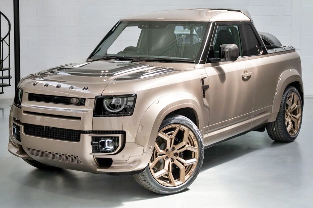 They chopped a Land Rover — you’ll want this carbon pickup bed