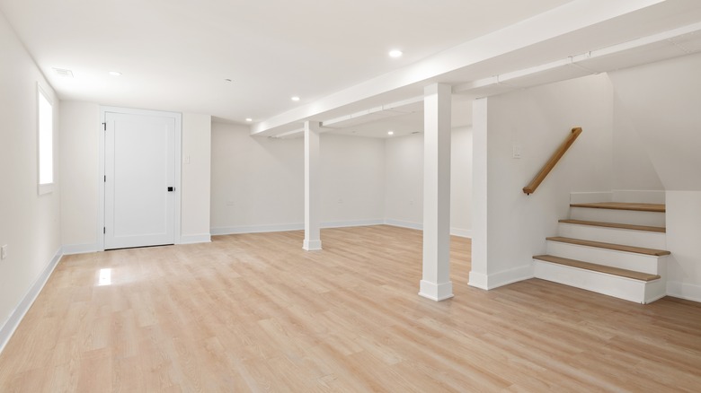 DIY Your Ugly Basement Support Poles Into A Cat-Friendly Scratching Post